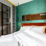 The Hidden Jewel - Cozy & Modern Bukarest