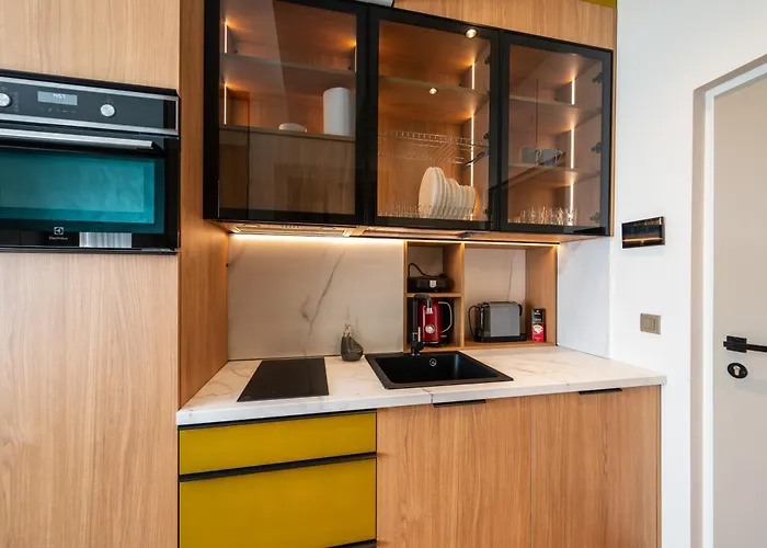 The Hidden Jewel - Cozy & Modern Bucharest