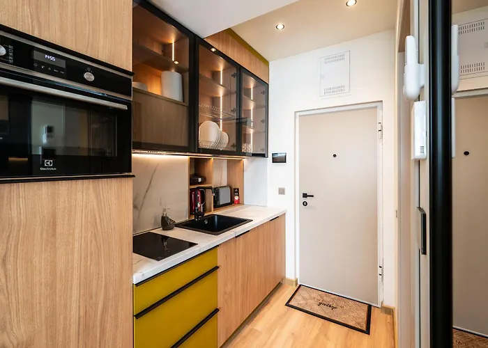Apartment The Hidden Jewel - Cozy & Modern Bucharest