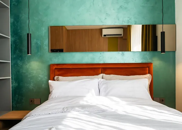 The Hidden Jewel - Cozy & Modern Apartment Bucharest