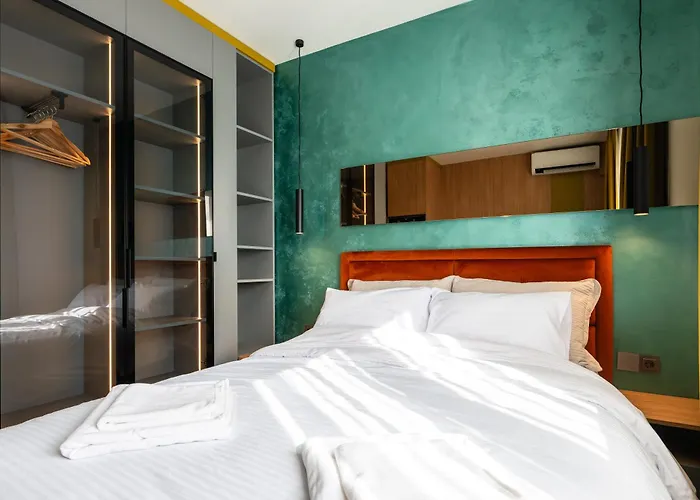 The Hidden Jewel - Cozy & Modern Bucharest