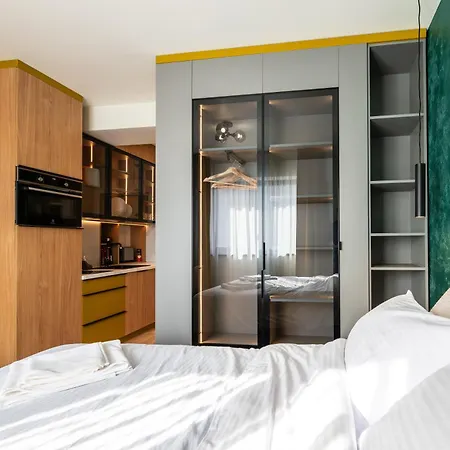 The Hidden Jewel - Cozy & Modern Apartment *